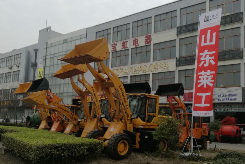 萊工.jpg 萊工.jpg